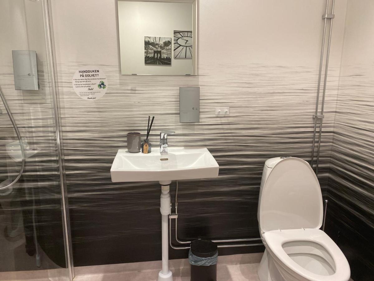 Hotell Tunapark Eskilstuna Buitenkant foto