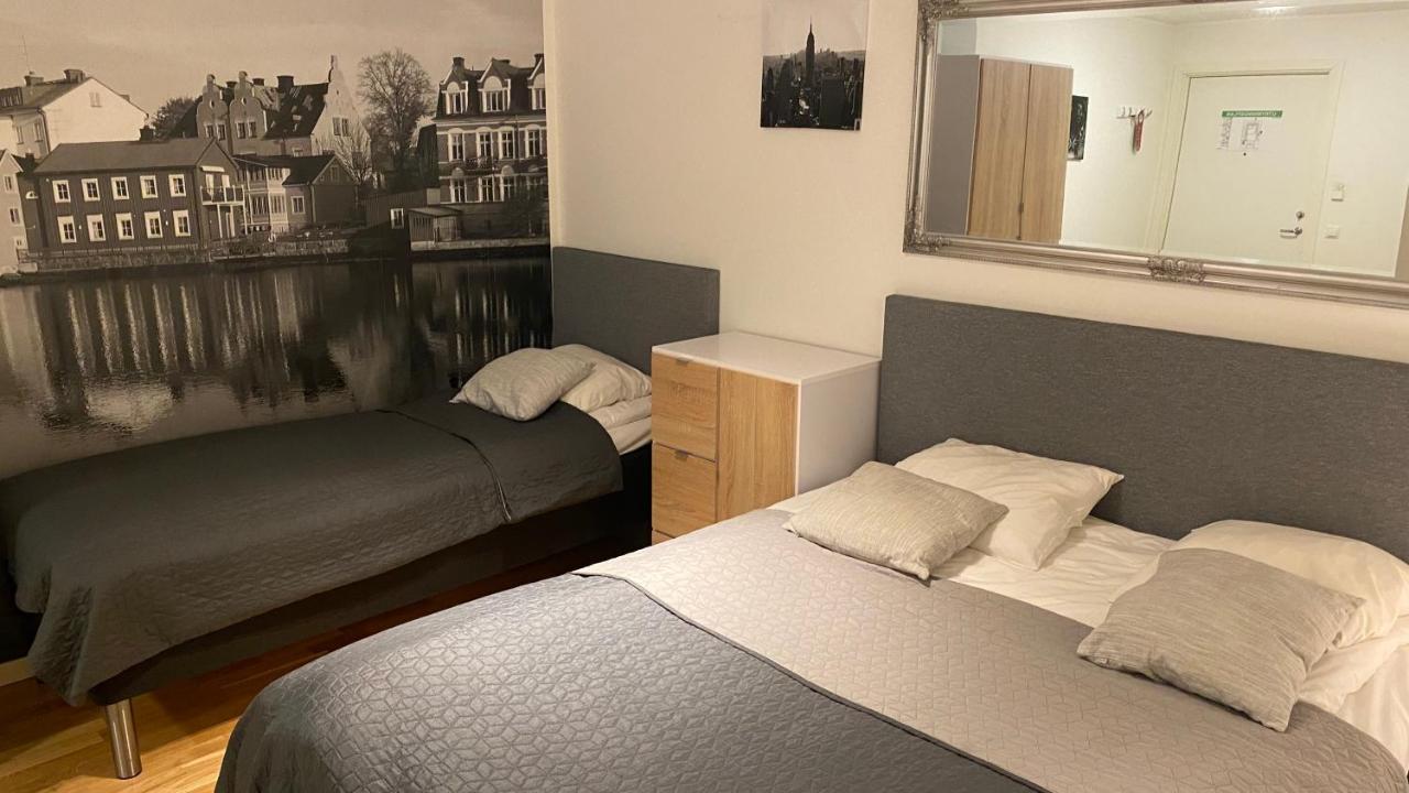 Hotell Tunapark Eskilstuna Buitenkant foto